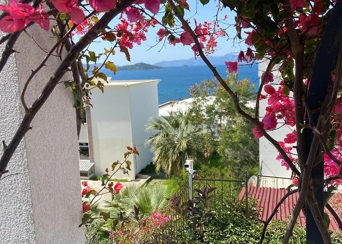 Deniz Manzaralı Full Eşyalı Daire *